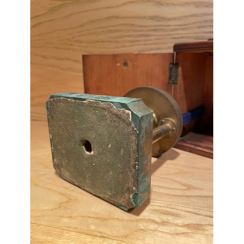 12 - Field & Co Microtome with Case, by Field & Co of Suffolk Street, Birmingham

Shipping Rate B