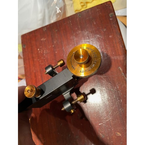 14 - Cambridge Instrument Co, An Unknown Instrument Marked C162157 t/w Cambridge Instruments Lindemann El... 