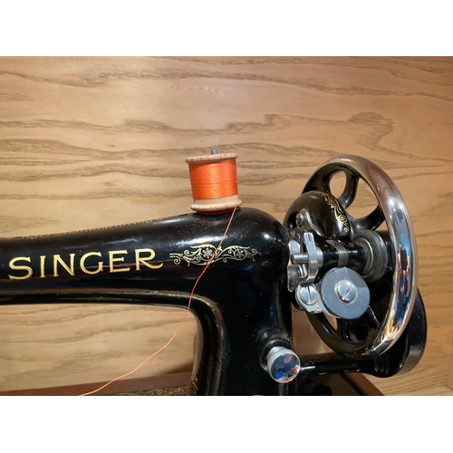 17 - A Boxed Singer EA Series Sewing Machine with Lock & Key

In House Shipping Unavailable