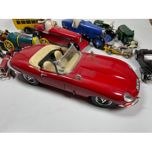 67 - Qty of Vintage & Sports Car Models, Burago Jaguar E Type, Tin Plate Bugatti, Etc

Shipping Rate B