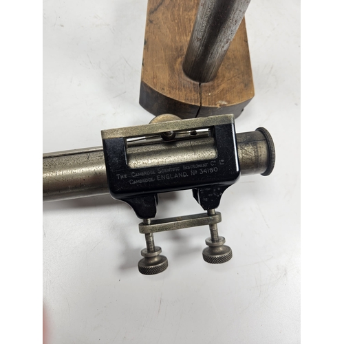 20 - The Cambridge Scientific Instrument Co Ltd Lucas Patent Magnifier, No.13242 1908. On wooden base. Wa... 