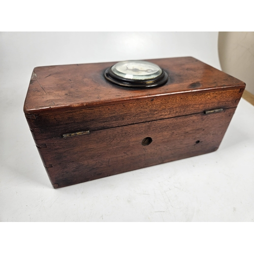 21 - Joseph Gray & Co, Improved Magnetic Indicator, Electric Shock Machine. In original Wooden case. Cran... 