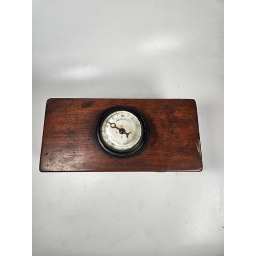 21 - Joseph Gray & Co, Improved Magnetic Indicator, Electric Shock Machine. In original Wooden case. Cran... 