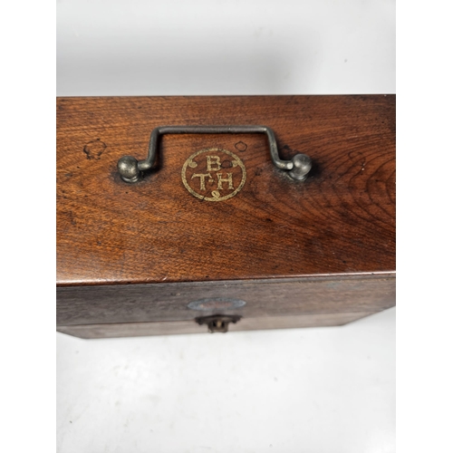 22 - The British Thomson Houston co ltd (B.T.H), Crystal Wireless Receiver. In wooden case, measuring 29x... 