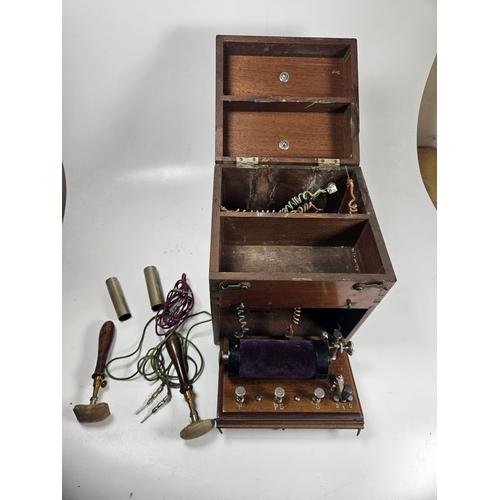 23 - Vintage Electric Shock Machine, Scientific Instrument, In wooden case, with paddles and cables.

Shi... 