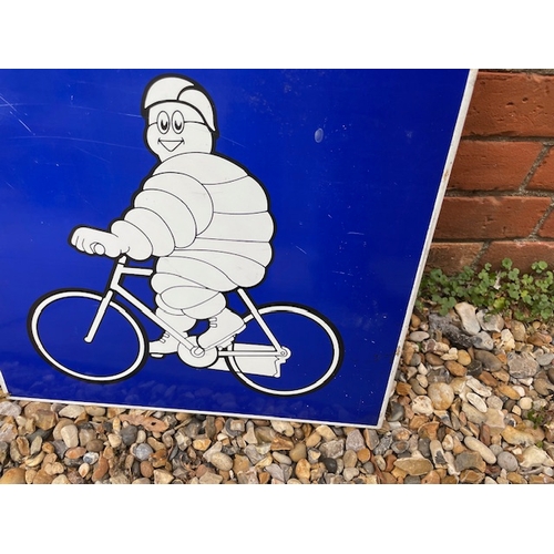 59 - Michelin Tyres Tin Flange Sign

In House Shipping Unavailable