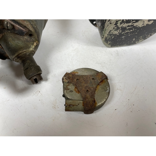 90 - Stewarts 50mph Speedometer, Smiths Clock t/w others. Including large carb (poss Solex), two wing mou... 