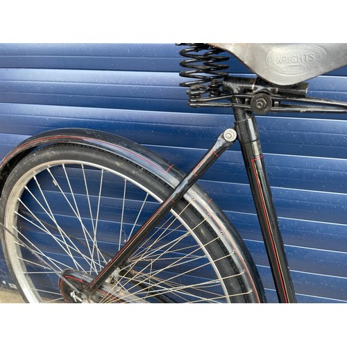 129 - Raleigh Loop Frame Ladies Bicycle, 28