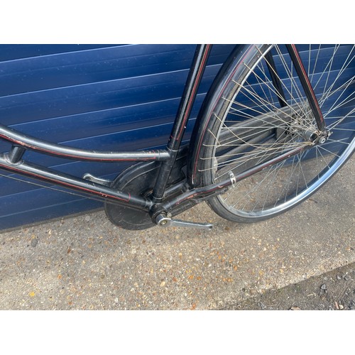 129 - Raleigh Loop Frame Ladies Bicycle, 28