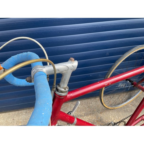 130 - Red Lightweight Road Tricycle, 1960s.

In House Shipping Unavailable