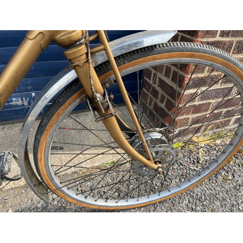 131 - The Evans Tandem Tricycle, very original, Gold colour, Resilion Brakes, Cyclo Gears.


In House Ship... 