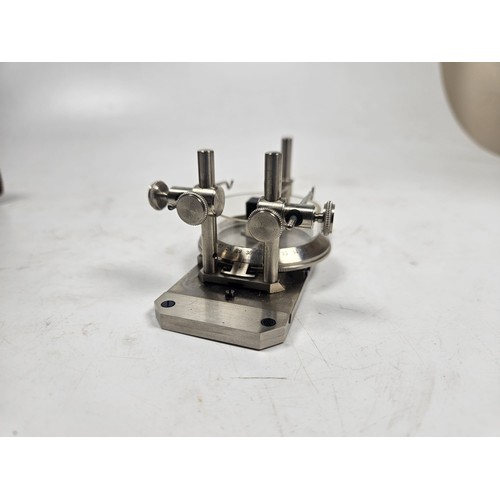 5 - Carl Zeiss Jena Prismen Rotator No.705, c1890s, In original box.

Shipping Rate B