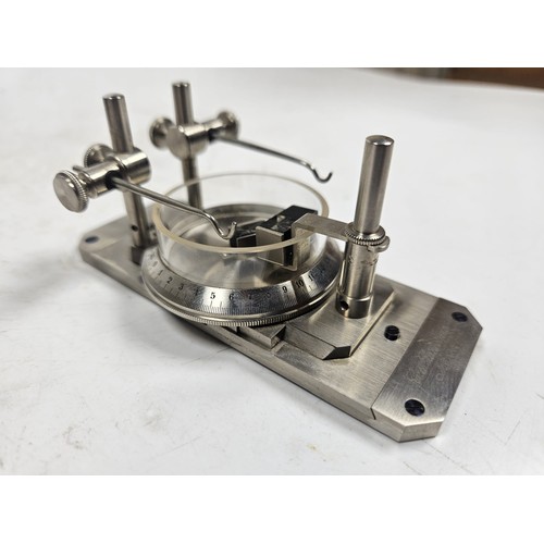 5 - Carl Zeiss Jena Prismen Rotator No.705, c1890s, In original box.

Shipping Rate B