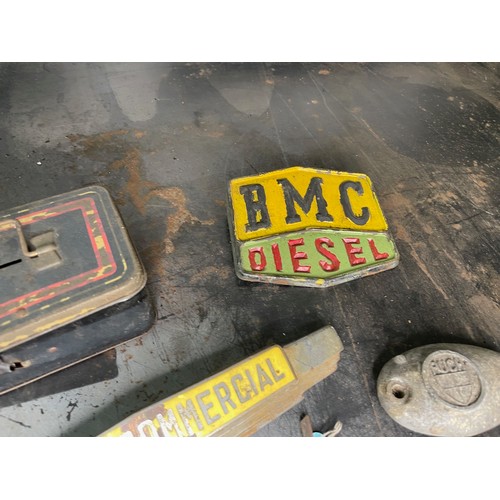 507 - Qty Car & Lorry Badges, Fordson, Thames, BMC, Morris, Etc

Shipping Rate B