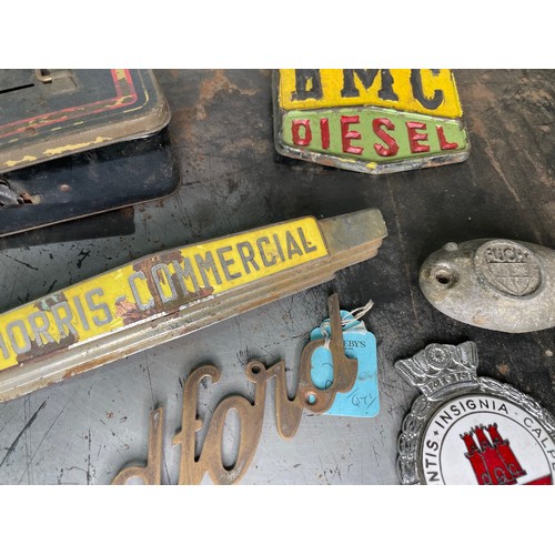 507 - Qty Car & Lorry Badges, Fordson, Thames, BMC, Morris, Etc

Shipping Rate B