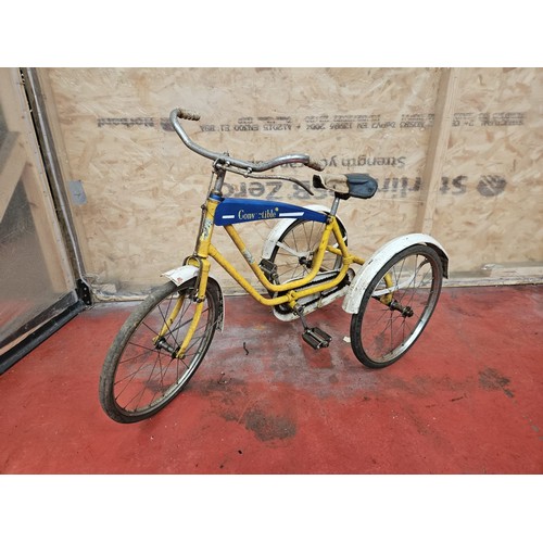 544 - Childs Convertible Tricycle, Solid Tyres, Removable Toptube/Crossbar

In house shipping unavailable