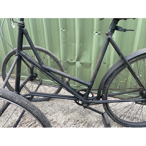 657 - Harding Style Front Steer Tricycle, Unusual Frame

In house shipping unavailable