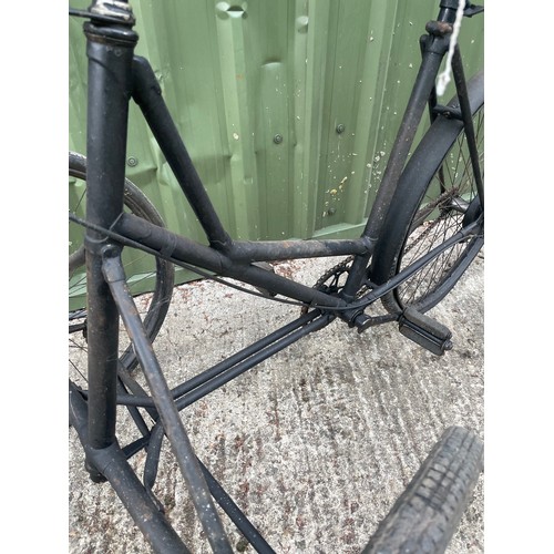 657 - Harding Style Front Steer Tricycle, Unusual Frame

In house shipping unavailable