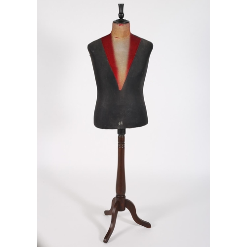 38 - A MANNEQUIN on tripod support 160cm x 36cm