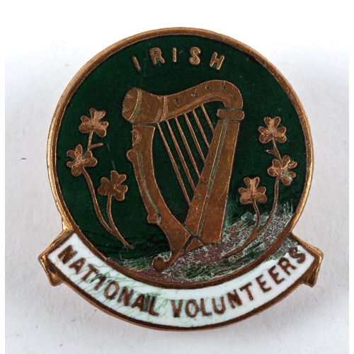 74 - 1913. Irish National Volunteers badge. A gilt metal and enamel buttonhole or cap badge, together wit... 