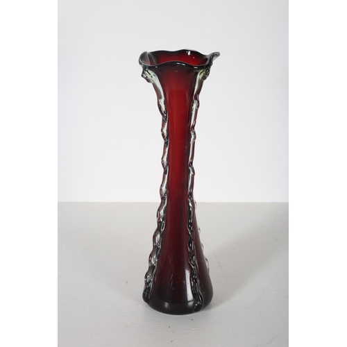 468 - A VINTAGE RUBY GLASS AND CLEAR GLASS VASE of irregular form 50cm (h) together with AN ART NOUVEAU DE... 