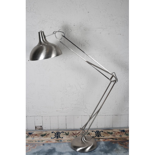 594 - A RETRO CHROME FLOOR STANDING ANGLE POISE LAMP 77cm (h)