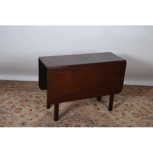 86 - A GOOD GEORGIAN MAHOGANY DROP LEAF TABLE the rectangular hinged top raised on square moulded legs 68... 