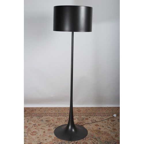 80 - A CONTEMPORARY FLOOR STANDING LAMP the cylindrical column raised on a circular spreading foot with s... 