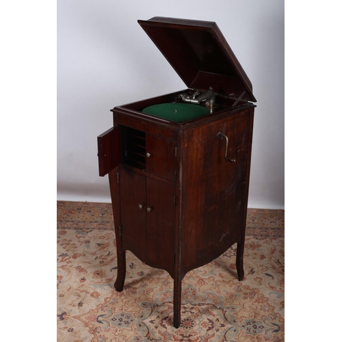 428 - A VINTAGE MAHOGANY CASED GRAMOPHONE the rectangular case with dome shaped hinged lid on splayed legs... 