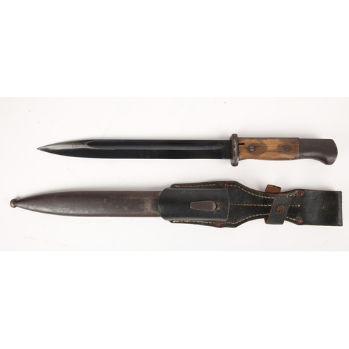 390 - 1933-1945 German M1884/98 III Knife bayonet for use with the Mauser Kar 98k rifle, stamped to the ri... 