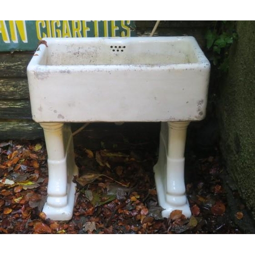 790 - A BELFAST SINK of rectangular outline raised on twin stepped pedestals 
76cm (h) x 78cm (w) x 45cm (... 