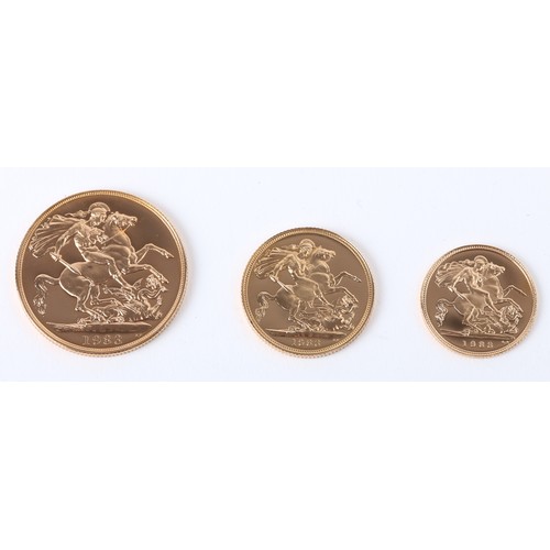 310 - Coins, United Kingdom gold proof Sovereign set, 1983.  Gold proof three-coin Sovereign set, comprisi... 