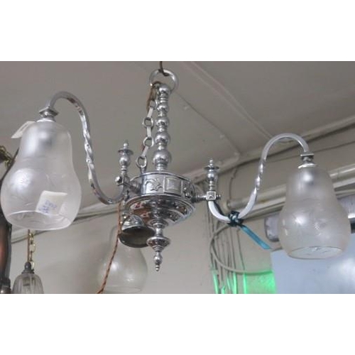 893 - A VINTAGE CHROME THREE BRANCH CHANDELIER with knopped column and link chain suspension issuing three... 