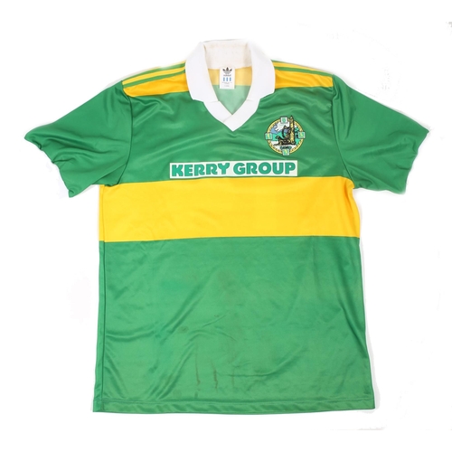 352 - Sporting memorabilia, Gaelic Athletic Association, GAA, Ireland, football, match-worn, Maurice Fitzg... 