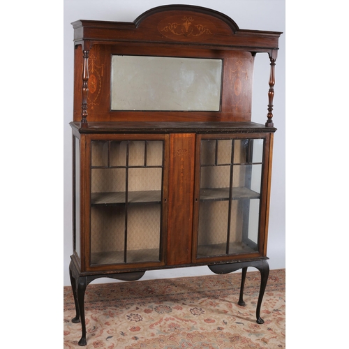 439 - AN EDWARDIAN MAHOGANY AND SATINWOOD INLAID CHINA DISPLAY CABINET the superstructure with arched pedi... 