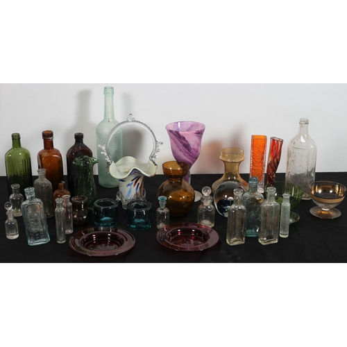 470 - A COLLECTION OF GLASSWARE to include opaline coloured glass and clear glass basket, a collection of ... 