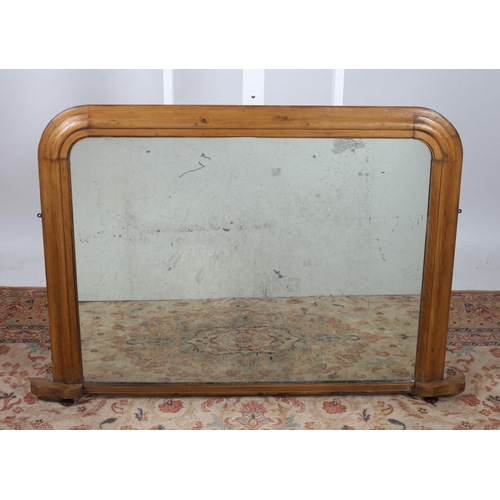 792 - A VINTAGE PINE FRAME MIRROR the rectangular plate within a moulded frame
89cm (h) x 133cm (w)