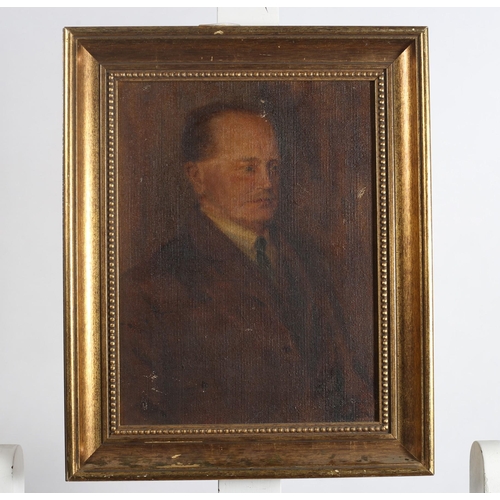 328 - PHOEBE DONOVAN 
Study of Colonel Roger Hiney
Oil on canvas
Inscribed verso 
32cm (h) x 24cm (w) 
MOU... 