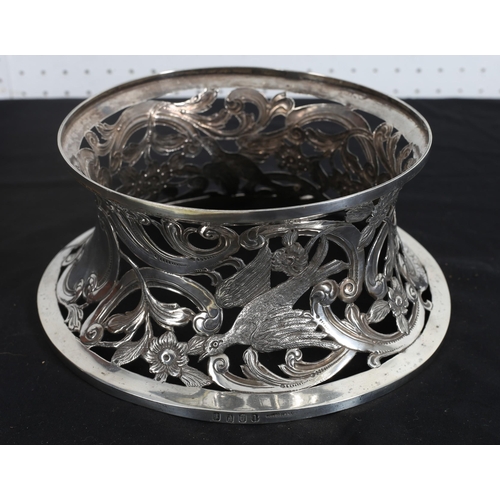 519 - A PIERCED SILVER DISH RING Dublin 1924 10cm (h) 22cm(d)