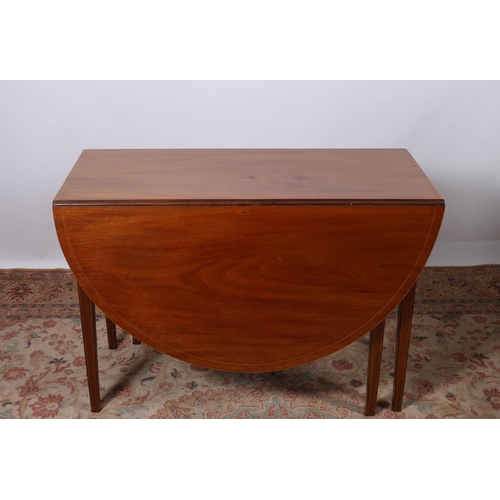 195 - A SHERATON DESIGN MAHOGANY AND SATINWOOD INLAID DROP LEAF TABLE the oval hinged top on square taperi... 