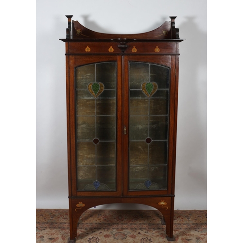 64 - AN ART NOUVEAU MAHOGANY INLAID LEAD GLASS CLEAR GLASS AND COLOURED GLASS CHINA DISPLAY CABINET of re... 