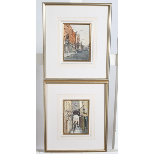 590 - MAURA TAYLOR BUCKLEY
Arran Quay,
Merchant's Arch 
Watercolours
A pair 
Each signed lower right 
17cm... 