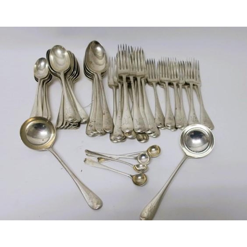 512 - A COLLECTION OF FLATWARE London 1881 comprising dinner forks, dessert forks, dessert spoons, ladles,... 