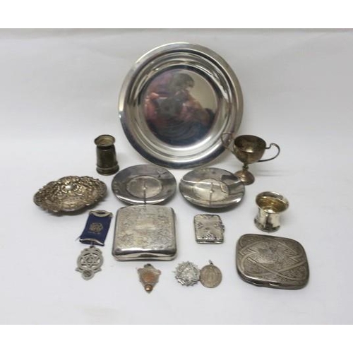 557 - A COLLECTION OF SILVER to include an engraved cigarette case, a vesta box, a silver embossed bonbon ... 