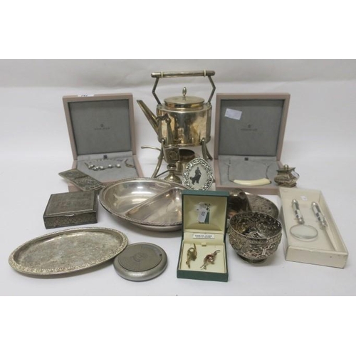 565 - A MISCELLANEOUS COLLECTION to include a silver plated spirit kettle and stand, part entree dish, a B... 