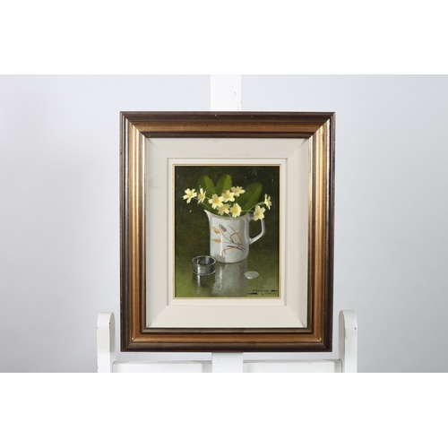 300 - PADRAIG LYNCH 
Still Life, Primroses in a Jug on a Table
Oil on canvas board
Signed lower right
25cm... 