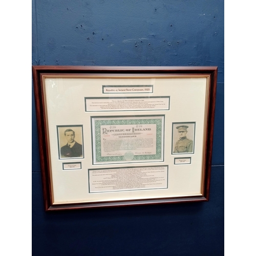 526 - A FRAMED REPUBLIC OF IRELAND BOND CERTIFICATE 1920 depicting Eamon De Valera and Michael Collins in ... 