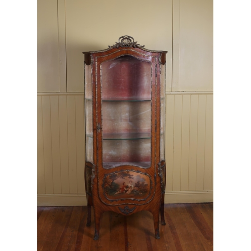 399 - A GOOD 19TH CENTURY KINGWOOD GILT BRASS MOUNTED AND POLYCHROME DISPLAY CABINET with pierced shell an... 