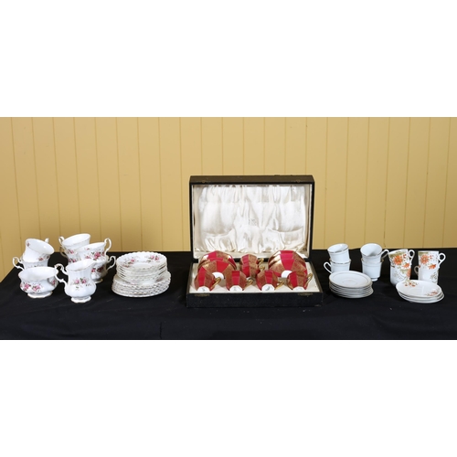 333 - A MISCELLANEOUS COLLECTION to include a twelve piece Royal Doulton bone China coffee set in case, a ... 