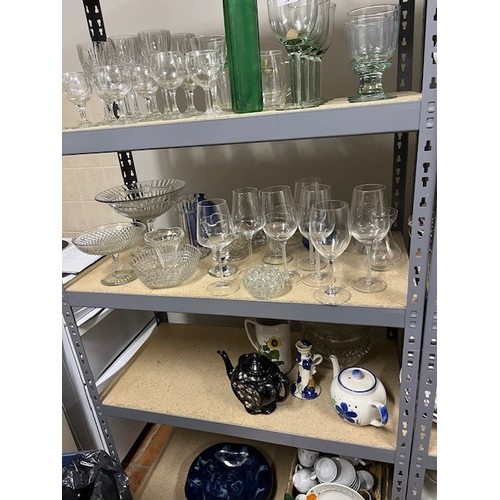 682 - A COLLECTION OF CHINA AND GLASSWARE to include wine glasses, comports, a collection of blue and whit... 